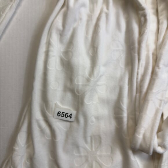 kate spade nwt short white robe cozy, very soft luxury - Picture 6 of 8